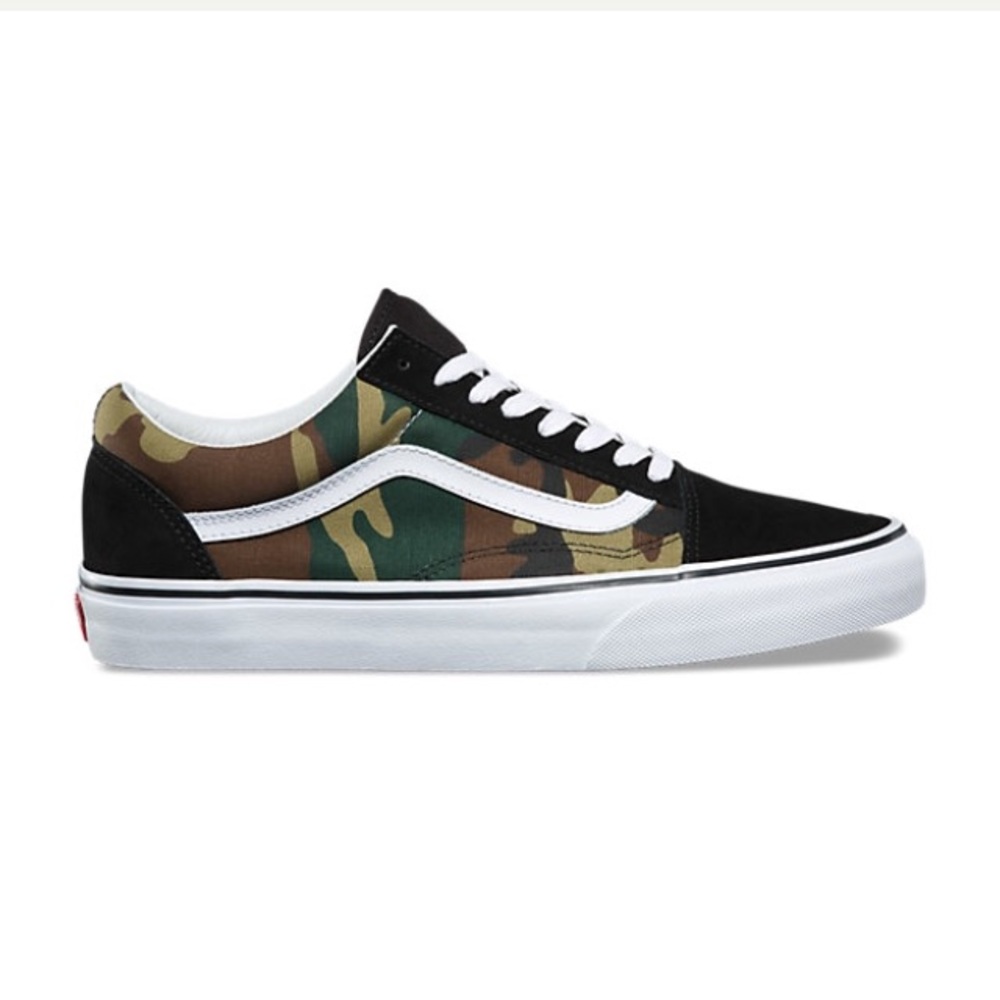 CAMO VANS